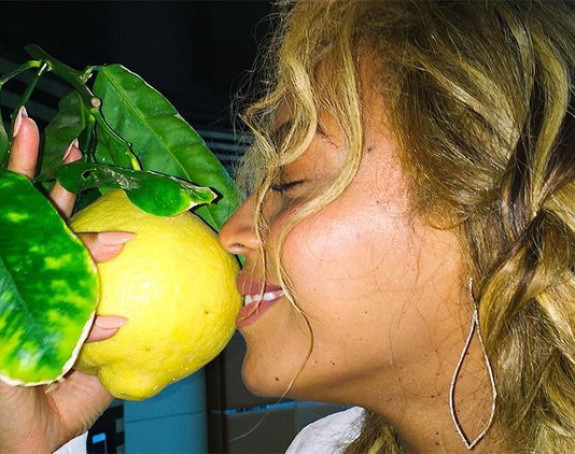 Bijonsina misteriozna limunada?