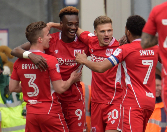 Video: To nije ni Barsa, a nije ni Španija - to je Bristol Siti!