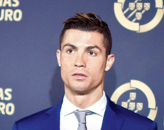 Potresno pismo djevojke koju je silovao Ronaldo...!