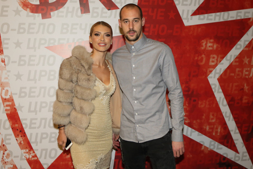 Krenulo je! Zvezda: Prostačke uvrede u TV Partizan!