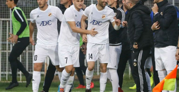 Куп: Чука ближа финалу, Партизан "издала" одбрана!