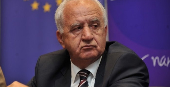 Veći angažman Amerike i Evrope