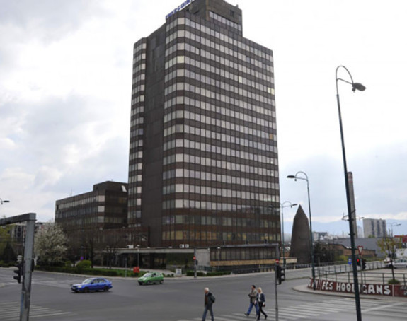 Deset miliona za cvijeće, poklone...