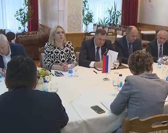 Zajedno idu do 2022. godine 