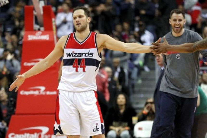 Вашингтон жели да задржи Богдановића!