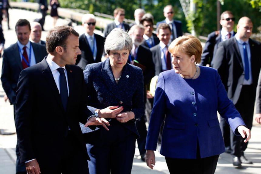 Balkan nesređen, Tramp opasan