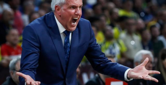 Obradović: Prvo što sam rekao igračima na poluvremenu...