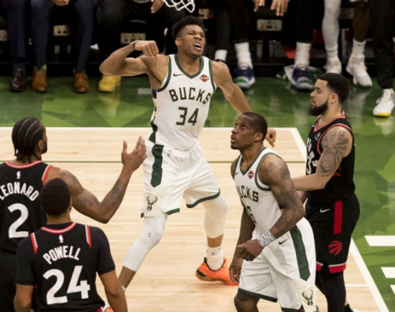 Janis vodio moćne Bakse - 2:0 na Istoku!