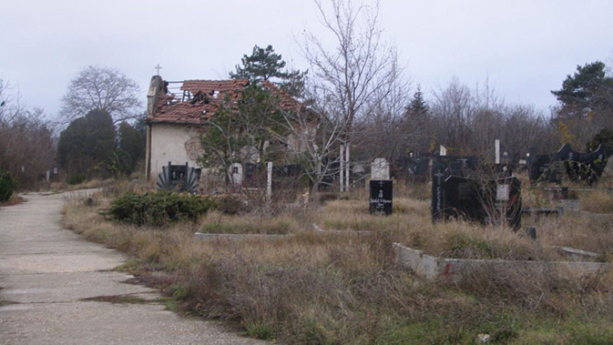 Метохија: Срби одустали од изласка на гробља
