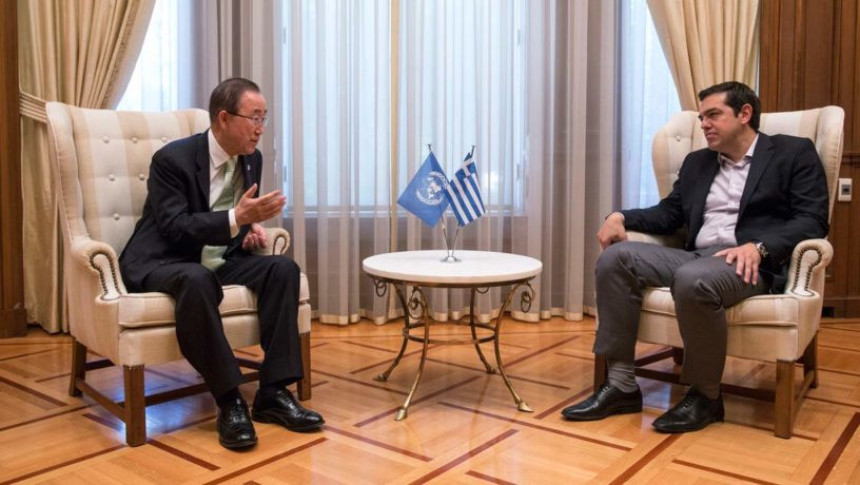 Pogodite šta je Cipras poklonio Ban Ki Munu