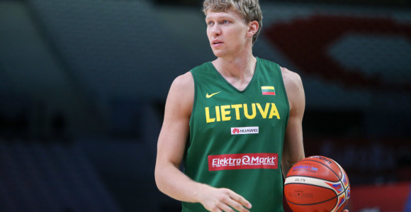 Kuzminskas pokušava da ostvari NBA san!