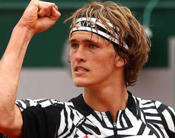 Hale: Zverev izbacio Federera! U finalu sa Majerom!