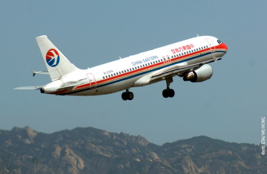 Povrijeđeni putnici u avionu