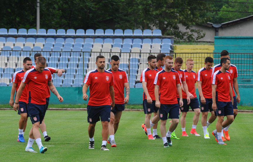 ЕП: Кокеза и Ђурђевић разговарали, Чаврић изгубљен...!