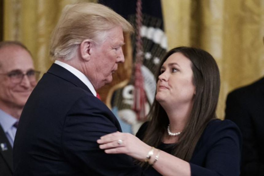 Sara Sanders odlazi sa funkcije