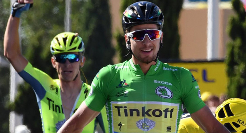 Тур: Сагану 16. етапа, Фрум и даље води!