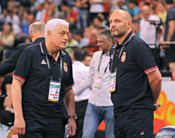 Intervju - Miroslav Nikolić: Saletu ugovor na još 10 godina!