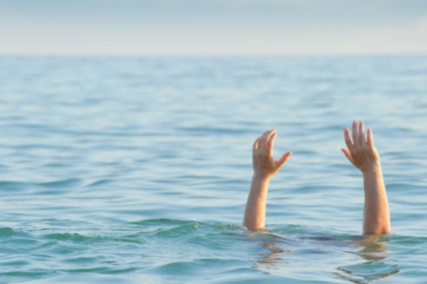 Туга: Дјечак се удавио у базену