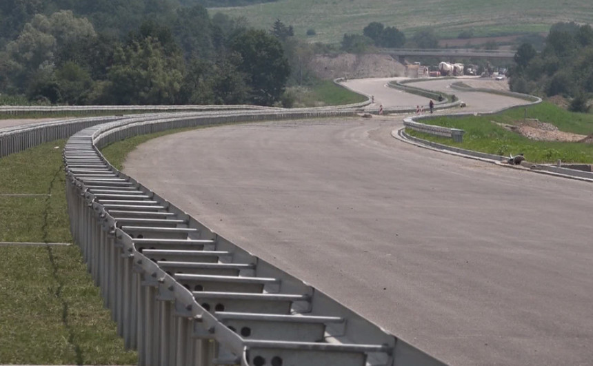 Nema ugovora o gradnji autoputa