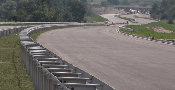 Nema ugovora o gradnji autoputa