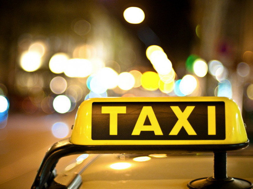 Preskupo: Odbila da plati vožnju taksijem