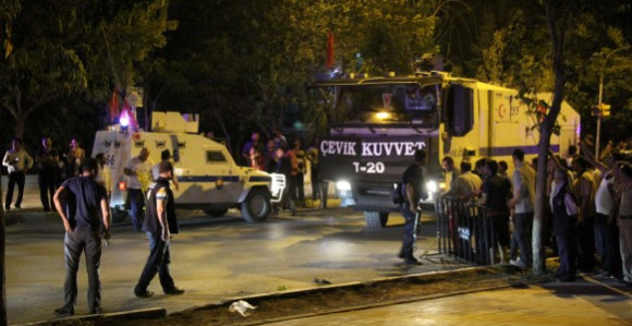 Šest mrtvih, 219 ranjenih u napadima