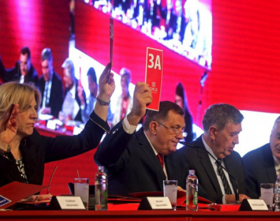 SNSD obavezao: BiH mora u NATO