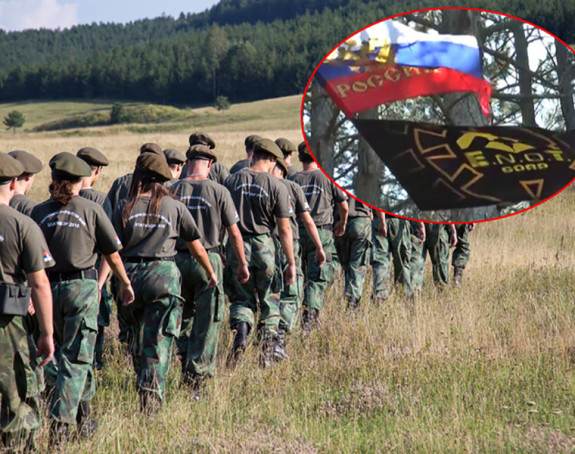 Ko je obučavao djecu u kampu?