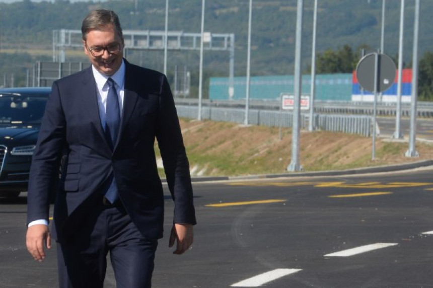 Vučić najavio novi auto-put "Karađorđe"
