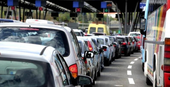 GUŽVA: Pojačan saobraćaj na izlazu iz BiH