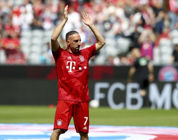 Робен се повукао, али Рибери би да игра још мало!