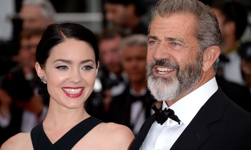 Mel Gibson čeka deveto dijete
