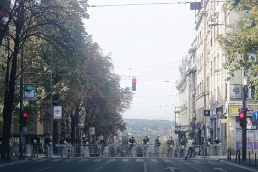 Београд под опсадом уочи "Параде поноса"