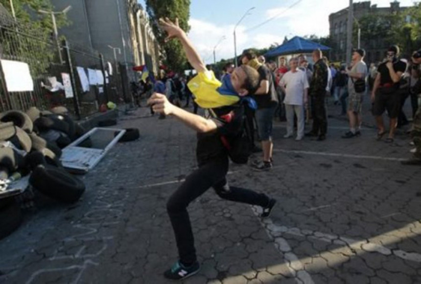 Кијев: Сукоб полиције и демонстраната