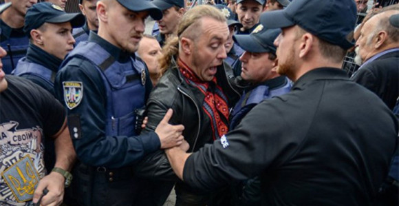 Kijev: Prebijen glasač kod ambasade Rusije