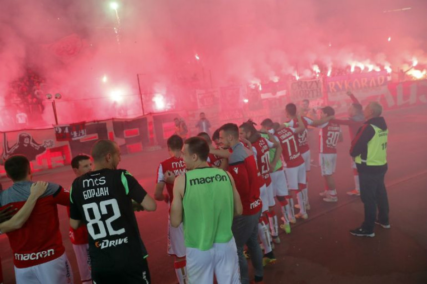 Priča: Nebo nek se ponovo otvori!