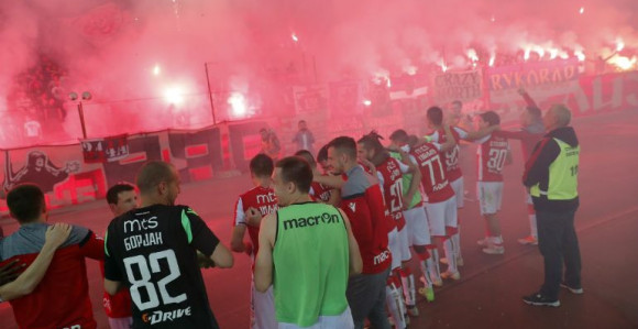 Priča: Nebo nek se ponovo otvori!