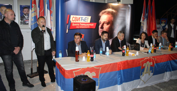 SDS: Privlačiti strane investicije