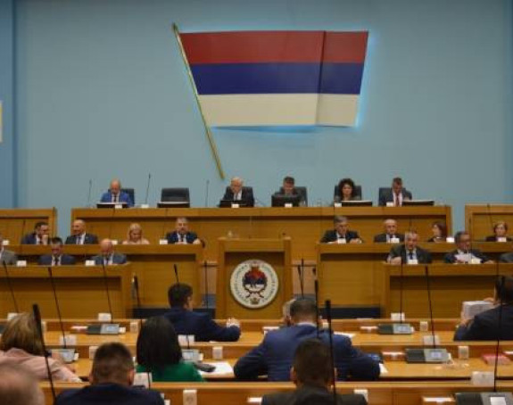 Poslanici NSRS danas o izboru notara u Srpskoj