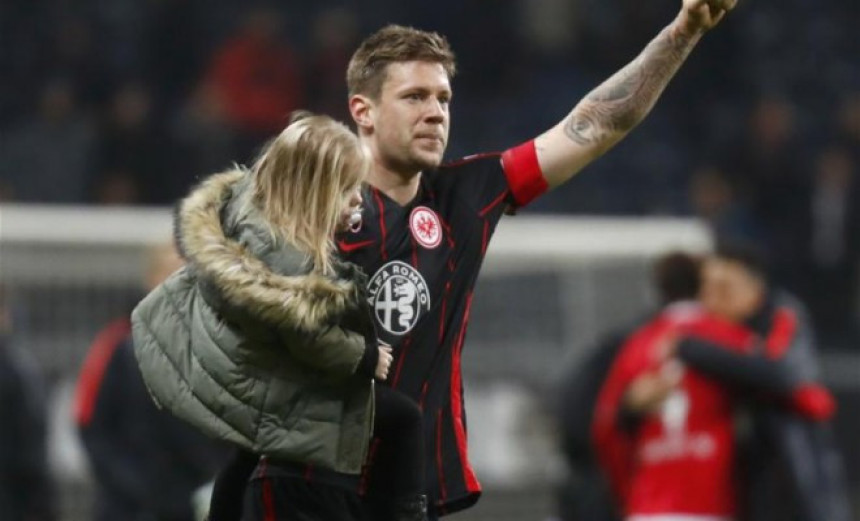 Odlučujuća bitka fudbala i kancera...!