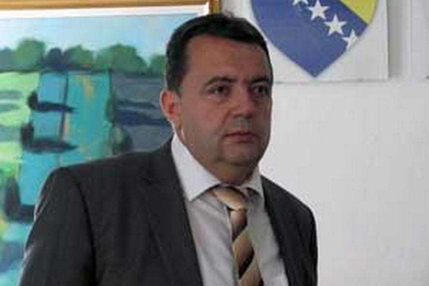 Главни ревизор, човјек са аферама