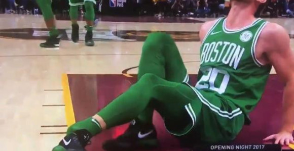 Maler u 5. minutu sezone - jeziva povreda Hejvorda!