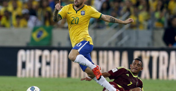 Milanu i Interu ponuđen reprezentativac Brazila...!
