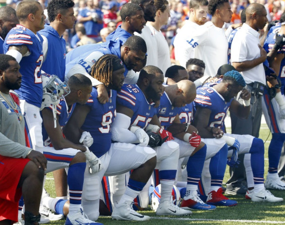 Tramp "u klinču" sa NFL-om!