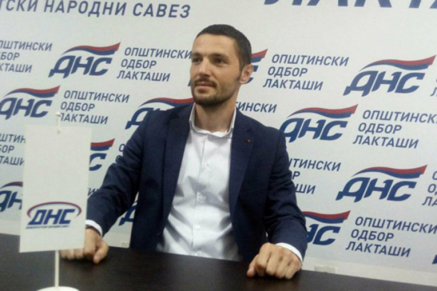 Nove smjene: I Panić bez fotelje?