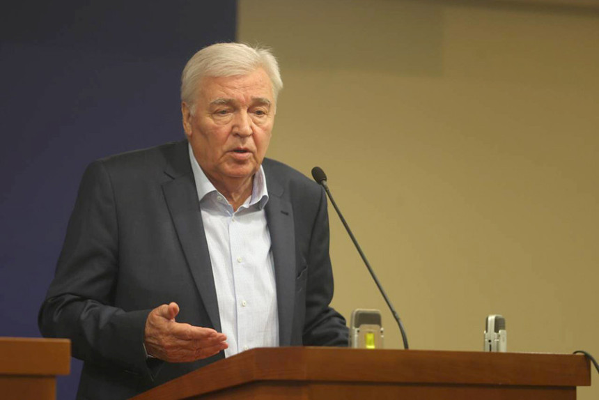 Nema više smjena kadrova DNS-a