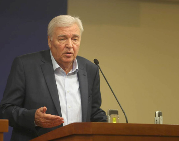 Nema više smjena kadrova DNS-a