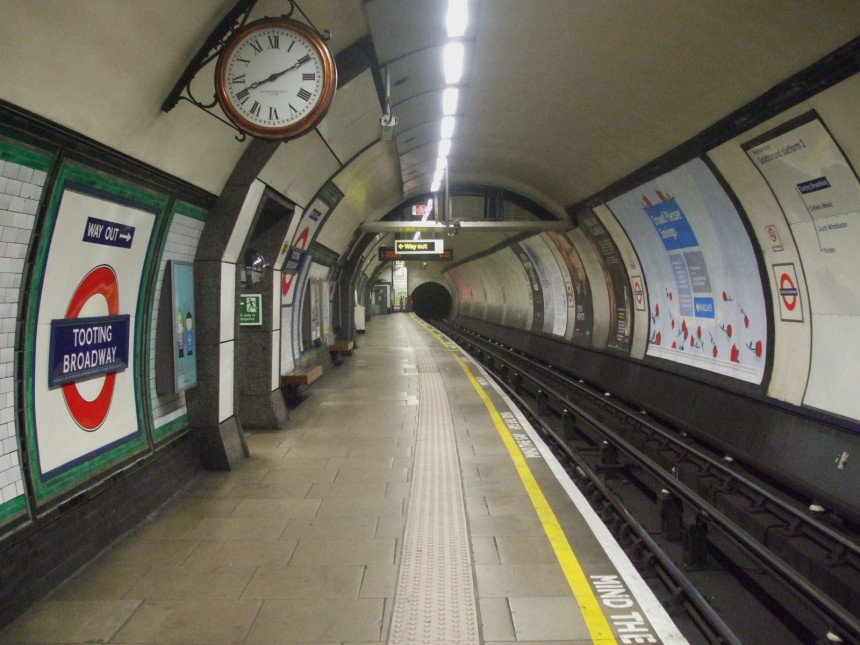 Лондон: Евакуација подземне жељезнице