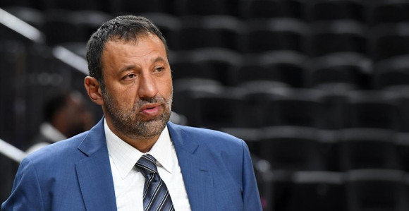 Tenzija u Sakramentu, Divac smjenjuje trenera?