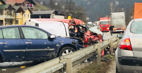 Dva mladića jutros poginula 